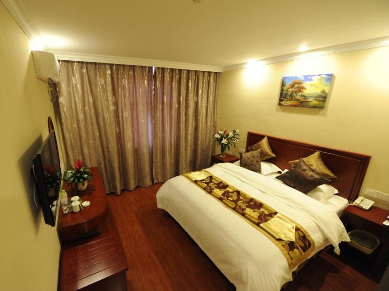 Greentree Inn Shandong Yantai Development Zone International Airport Shell Hotel Penglai Exterior photo