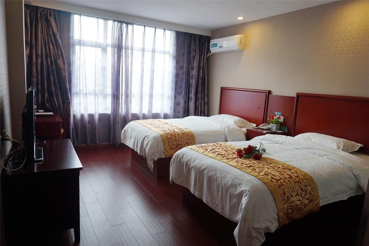 Greentree Inn Shandong Yantai Development Zone International Airport Shell Hotel Penglai Exterior photo